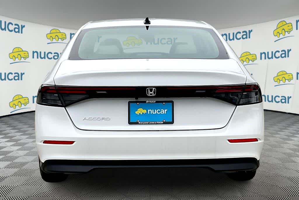 2025 Honda Accord SE - Photo 5