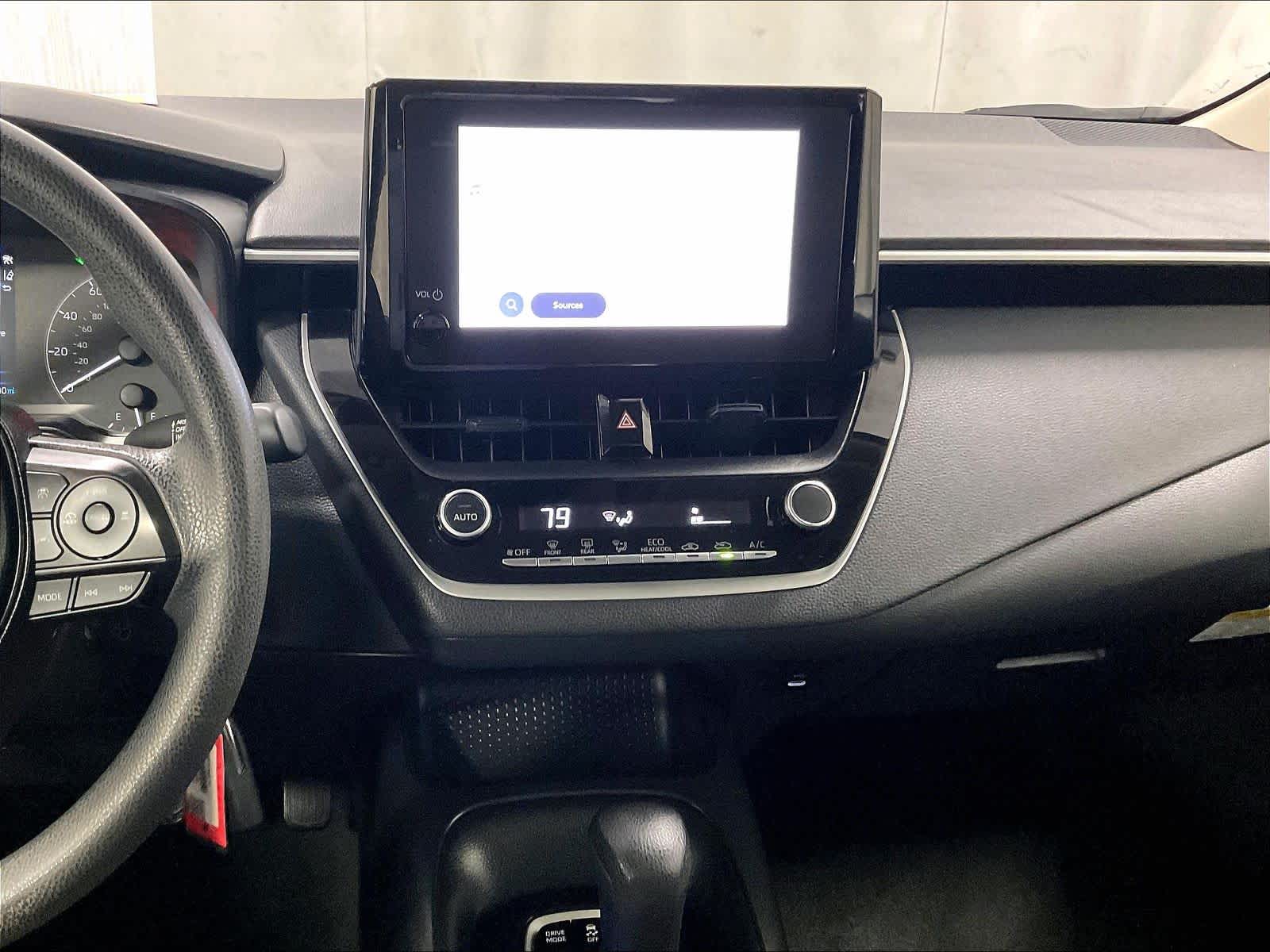 2024 Toyota Corolla Hybrid LE - Photo 18