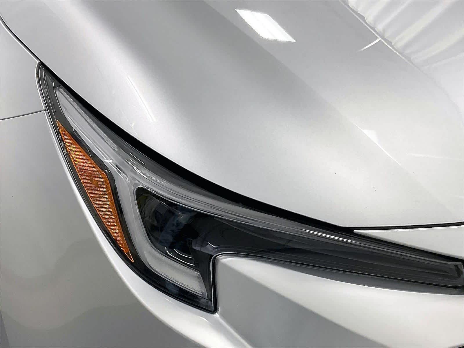 2024 Toyota Corolla Hybrid LE - Photo 31