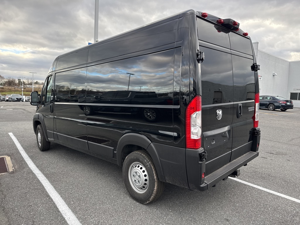 2026 Ram ProMaster 2500 High Roof - Photo 4