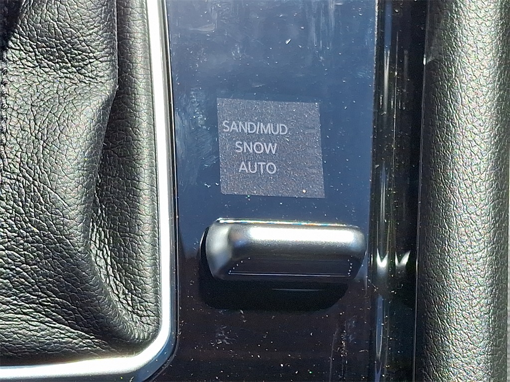 2025 Jeep Compass Limited - Photo 17