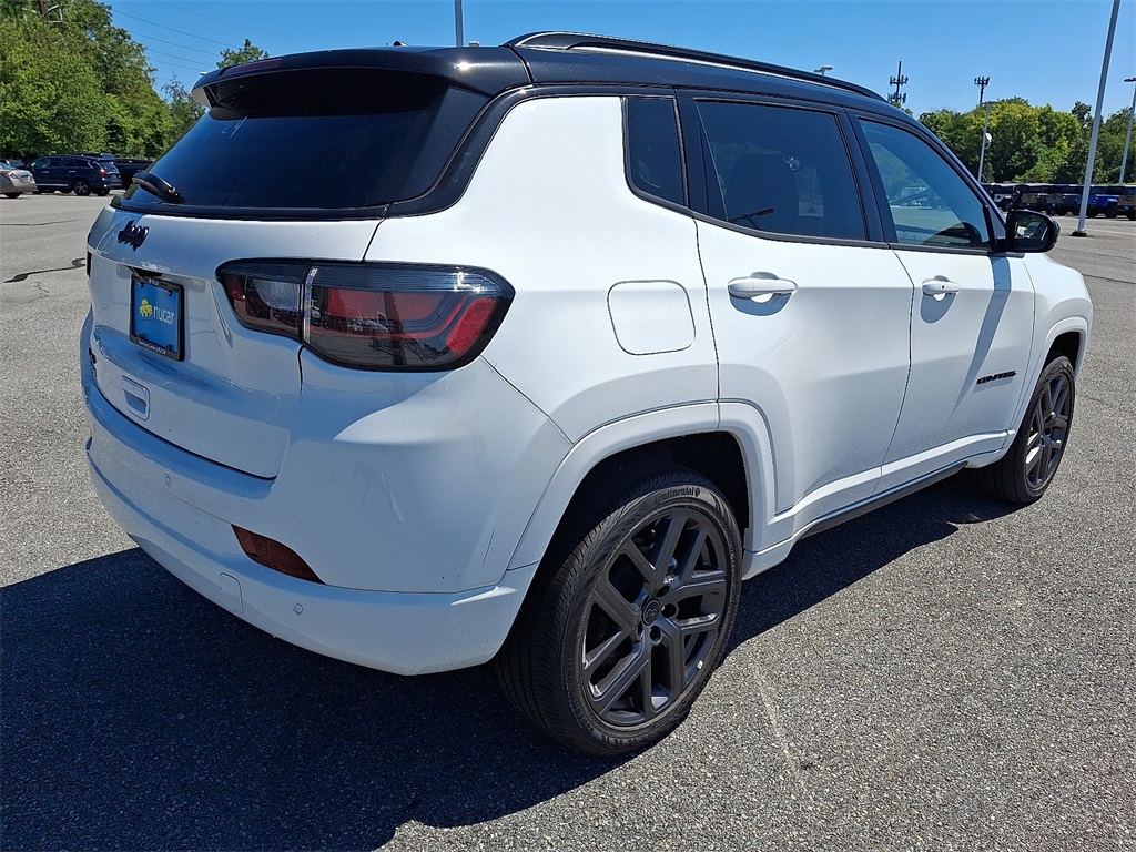 2025 Jeep Compass Limited - Photo 4