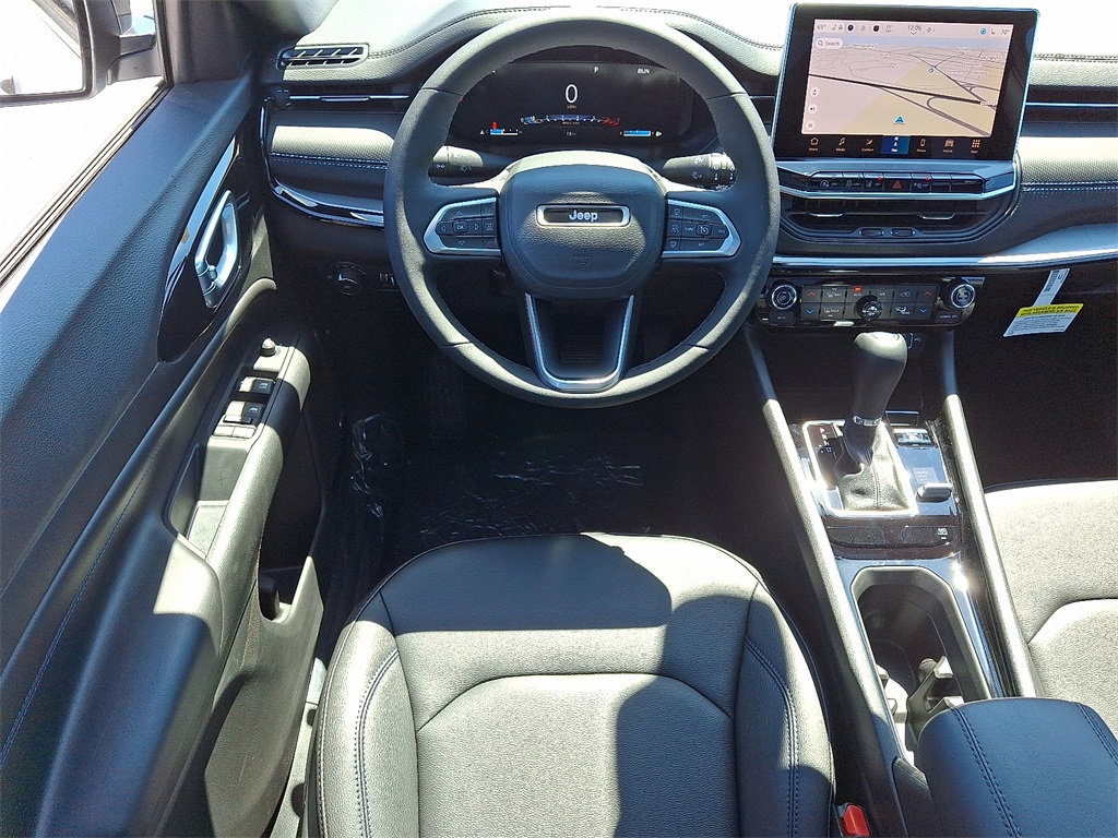 2025 Jeep Compass Limited - Photo 7