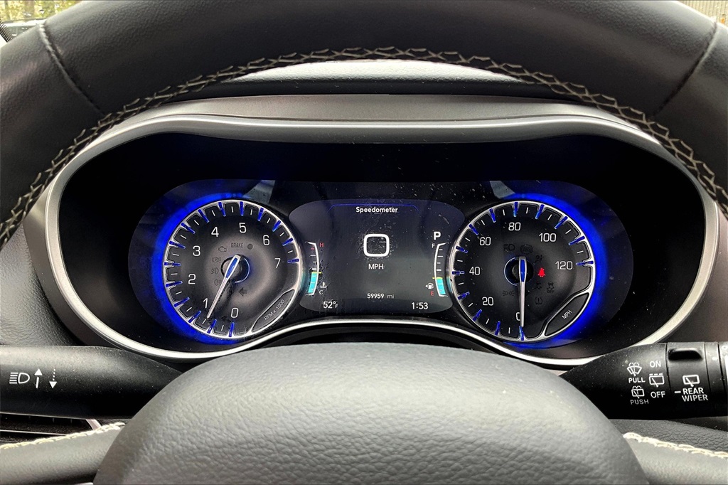 2023 Chrysler Pacifica Touring L - Photo 25