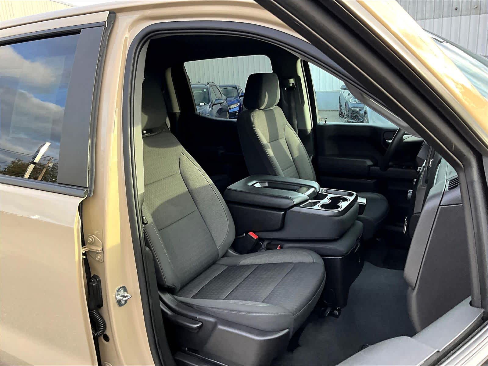 2022 Chevrolet Silverado 1500 Custom Trail Boss - Photo 11