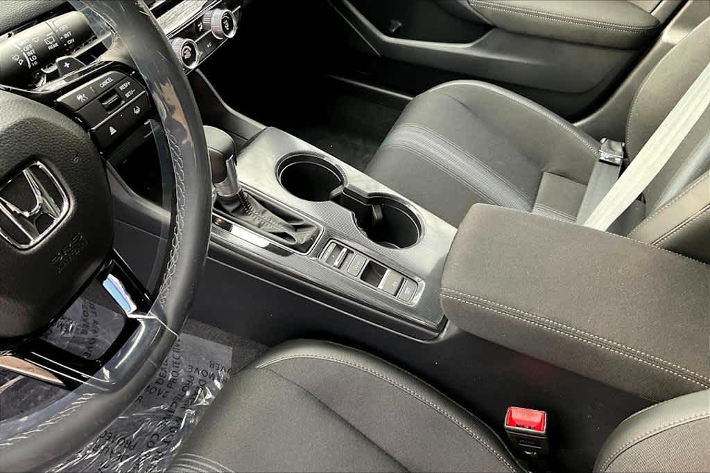 2025 Honda Civic Hatchback Sport - Photo 13