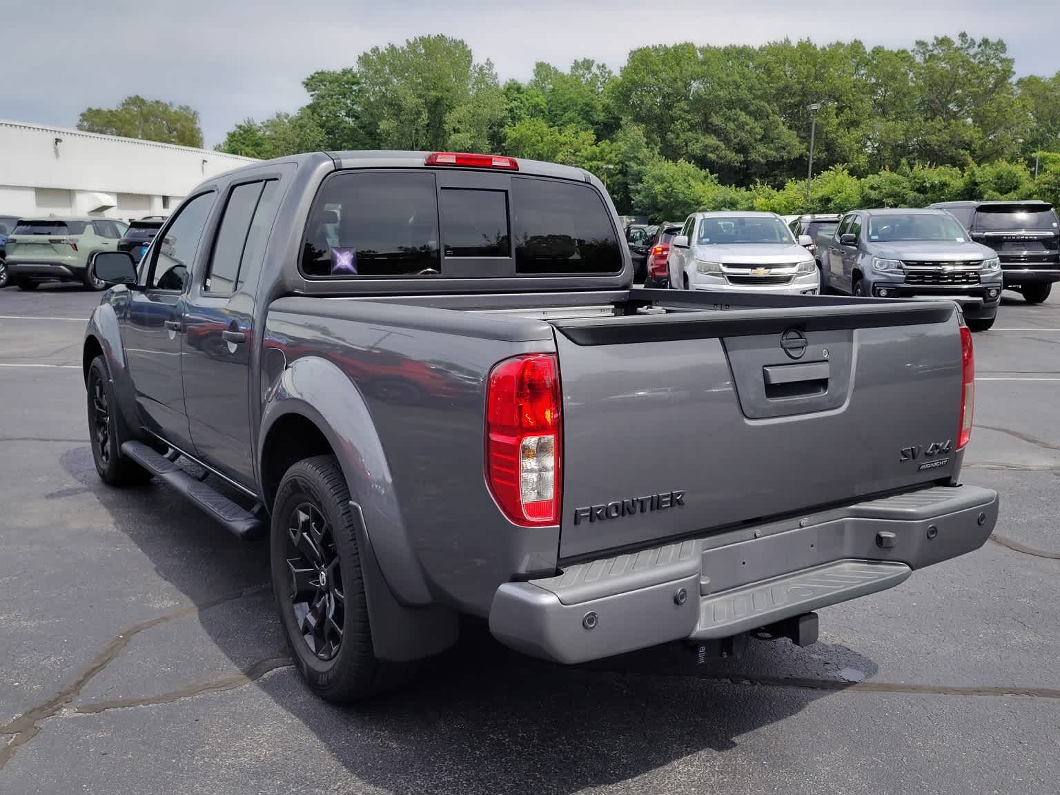 2020 Nissan Frontier SV - Photo 5