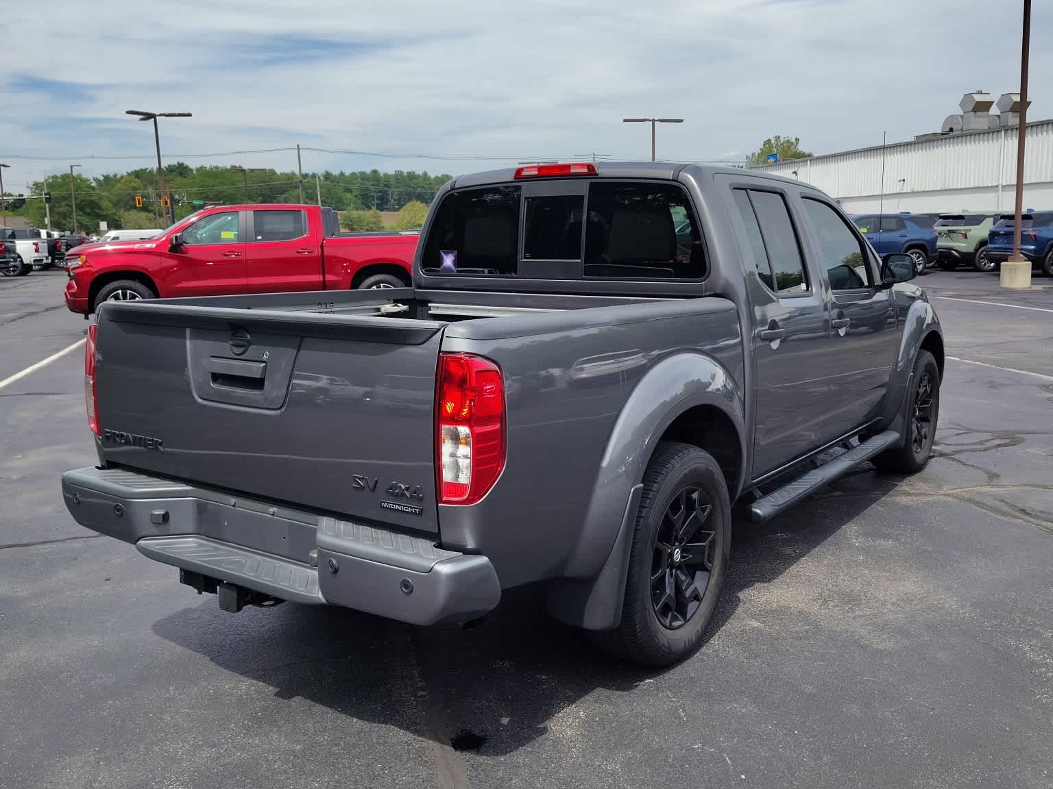 2020 Nissan Frontier SV - Photo 7