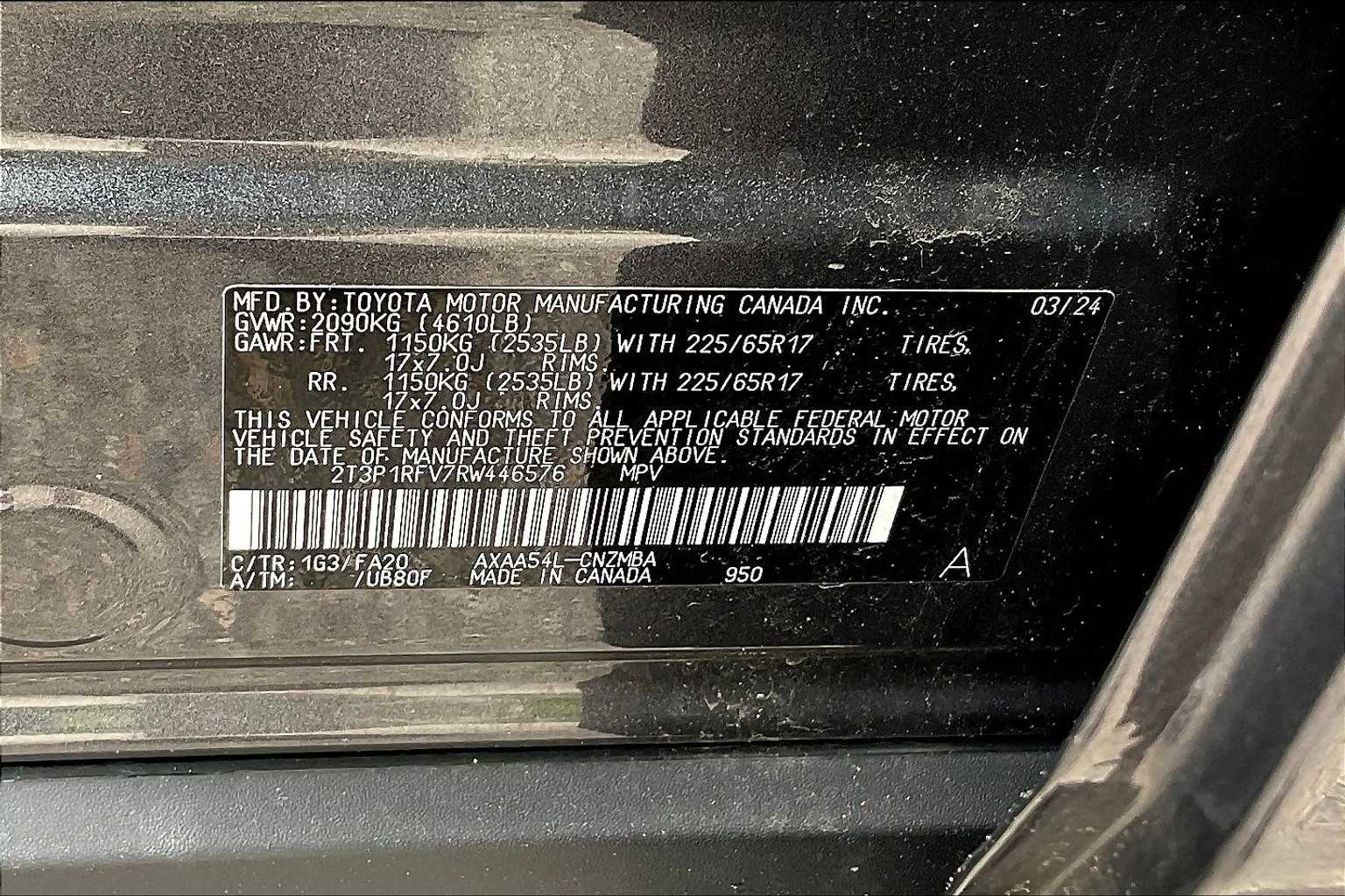 2024 Toyota RAV4 XLE - Photo 33
