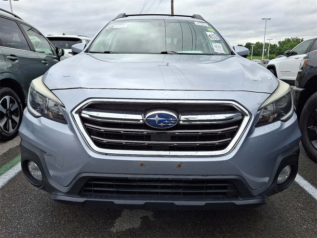 2019 Subaru Outback 2.5i Premium - Photo 2