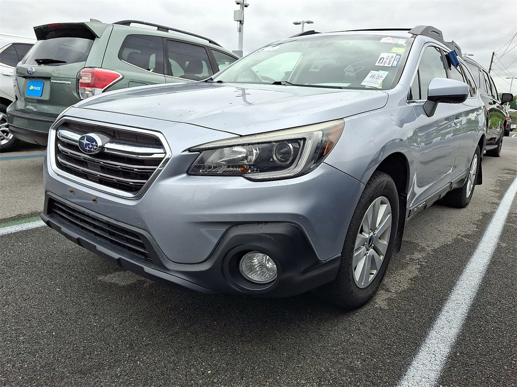 2019 Subaru Outback 2.5i Premium - Photo 3