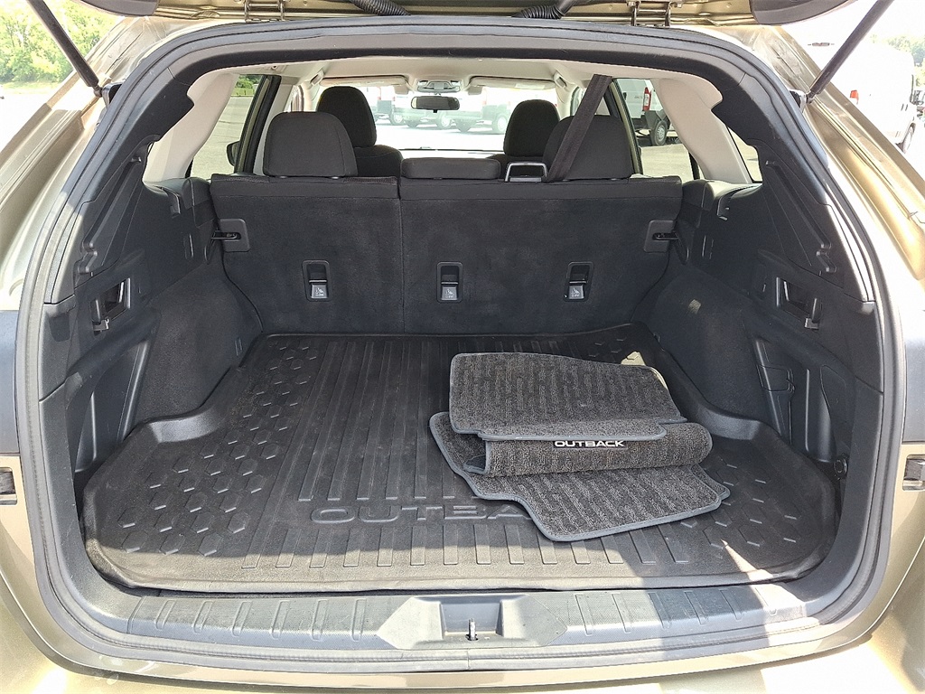 2020 Subaru Outback Premium - Photo 27