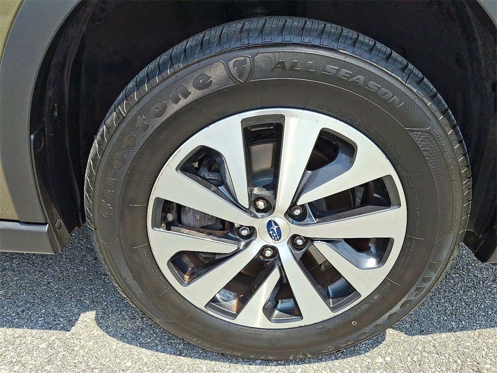 2020 Subaru Outback Premium - Photo 9