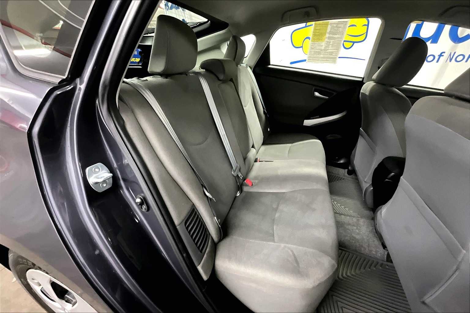 2013 Toyota Prius Two - Photo 16