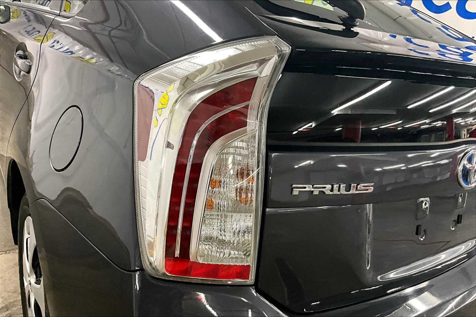 2013 Toyota Prius Two - Photo 30