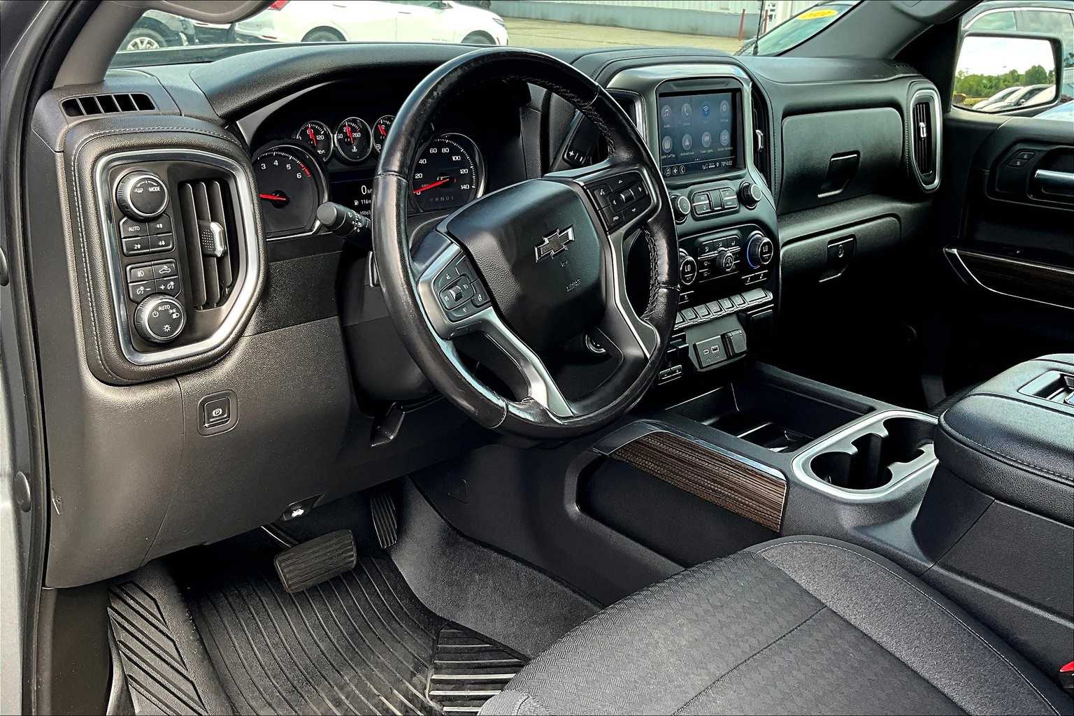 2021 Chevrolet Silverado 1500 RST - Photo 8
