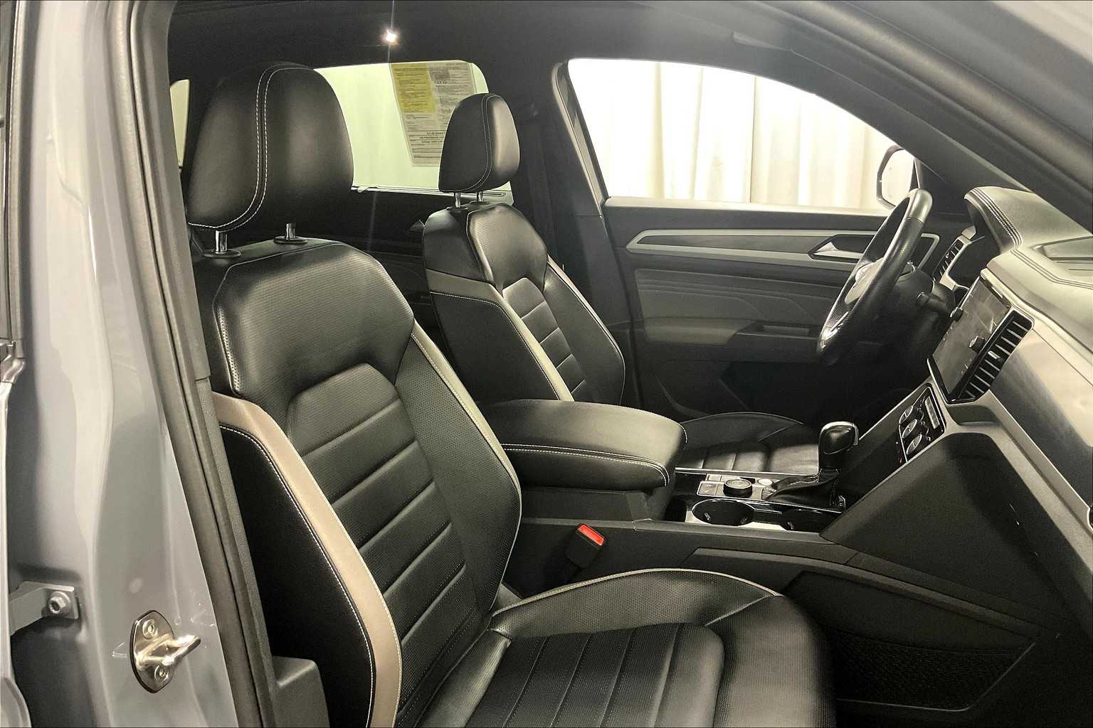 2021 Volkswagen Atlas Cross Sport 3.6L V6 SEL Premium R-Line - Photo 11