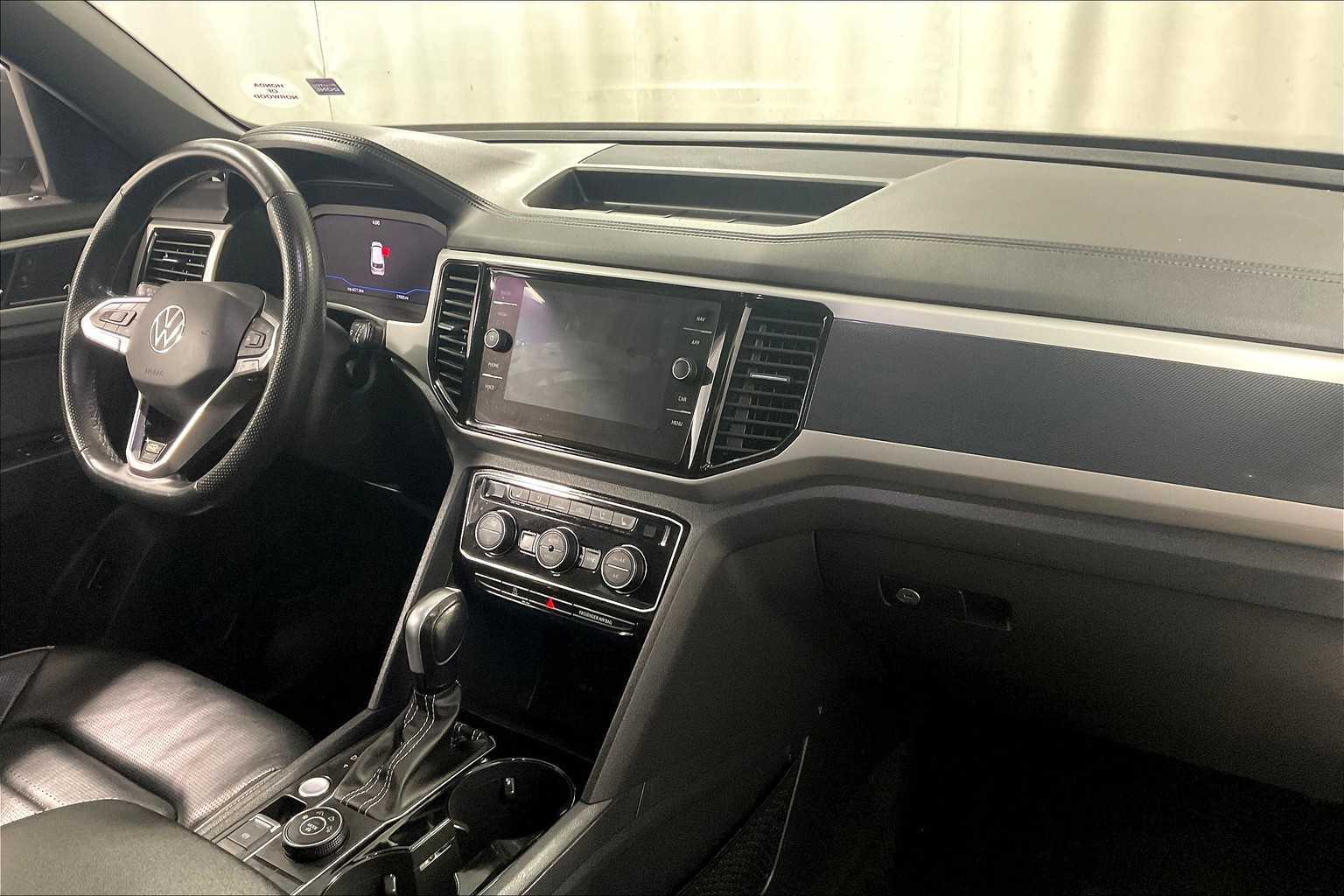 2021 Volkswagen Atlas Cross Sport 3.6L V6 SEL Premium R-Line - Photo 14