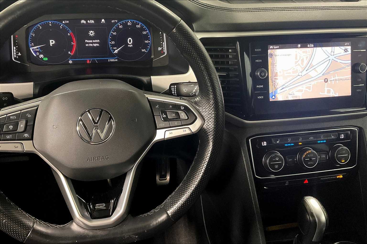 2021 Volkswagen Atlas Cross Sport 3.6L V6 SEL Premium R-Line - Photo 19