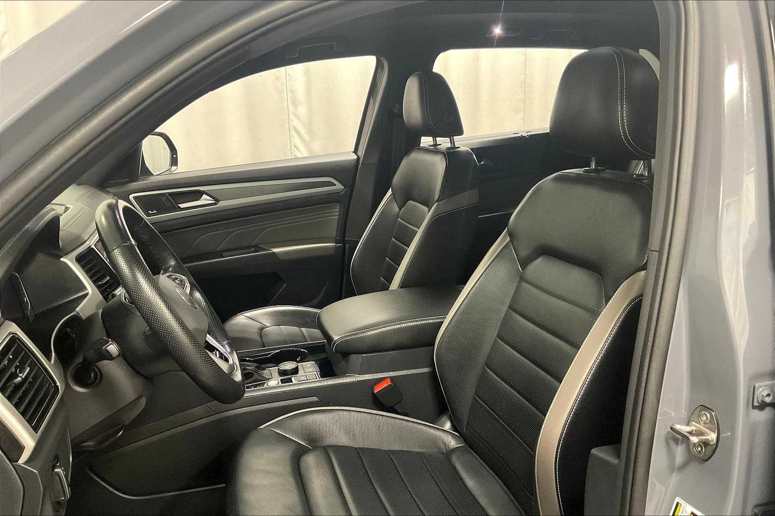 2021 Volkswagen Atlas Cross Sport 3.6L V6 SEL Premium R-Line - Photo 10