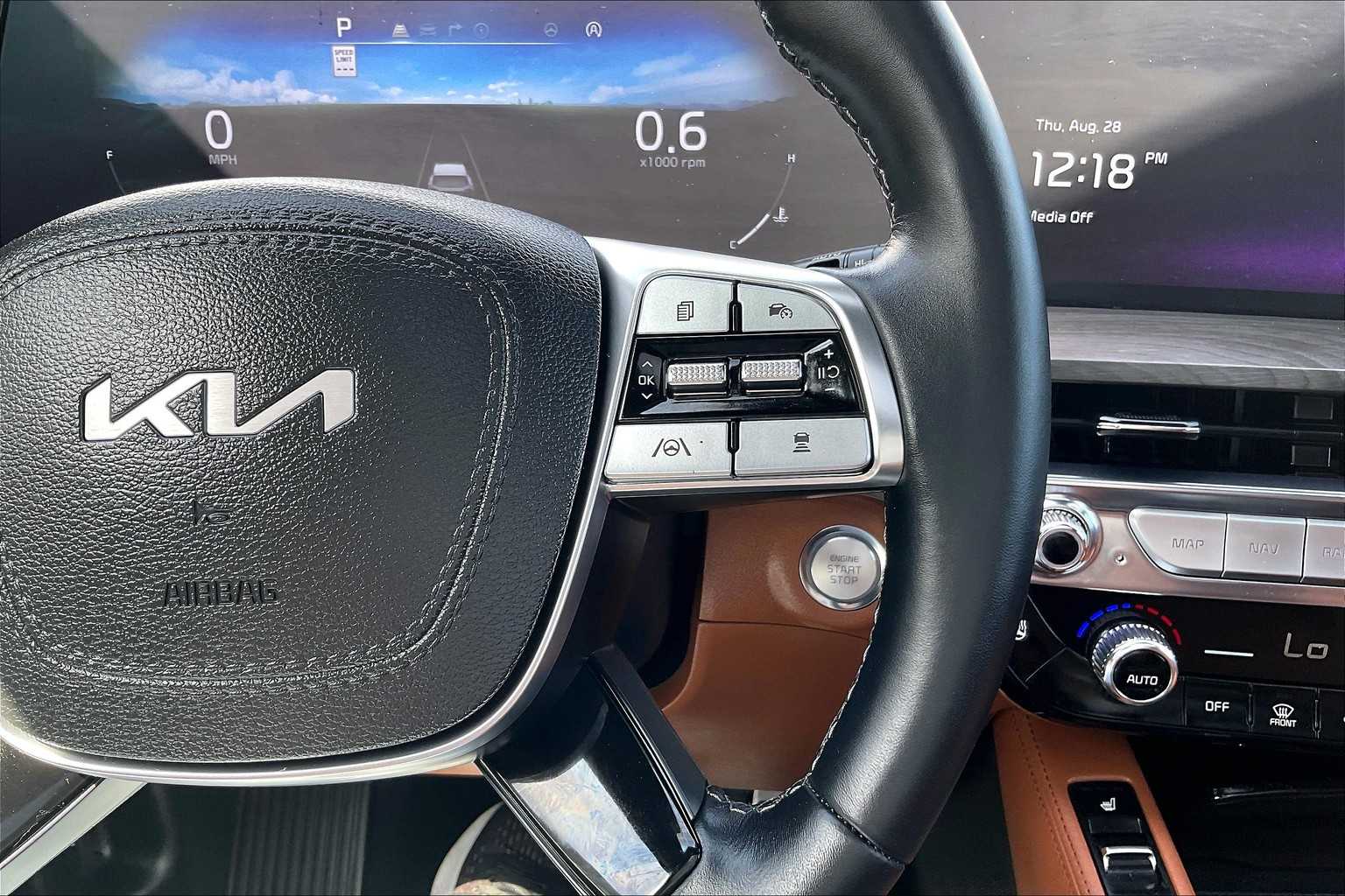 2025 Kia Telluride SX-Prestige X-Line - Photo 24