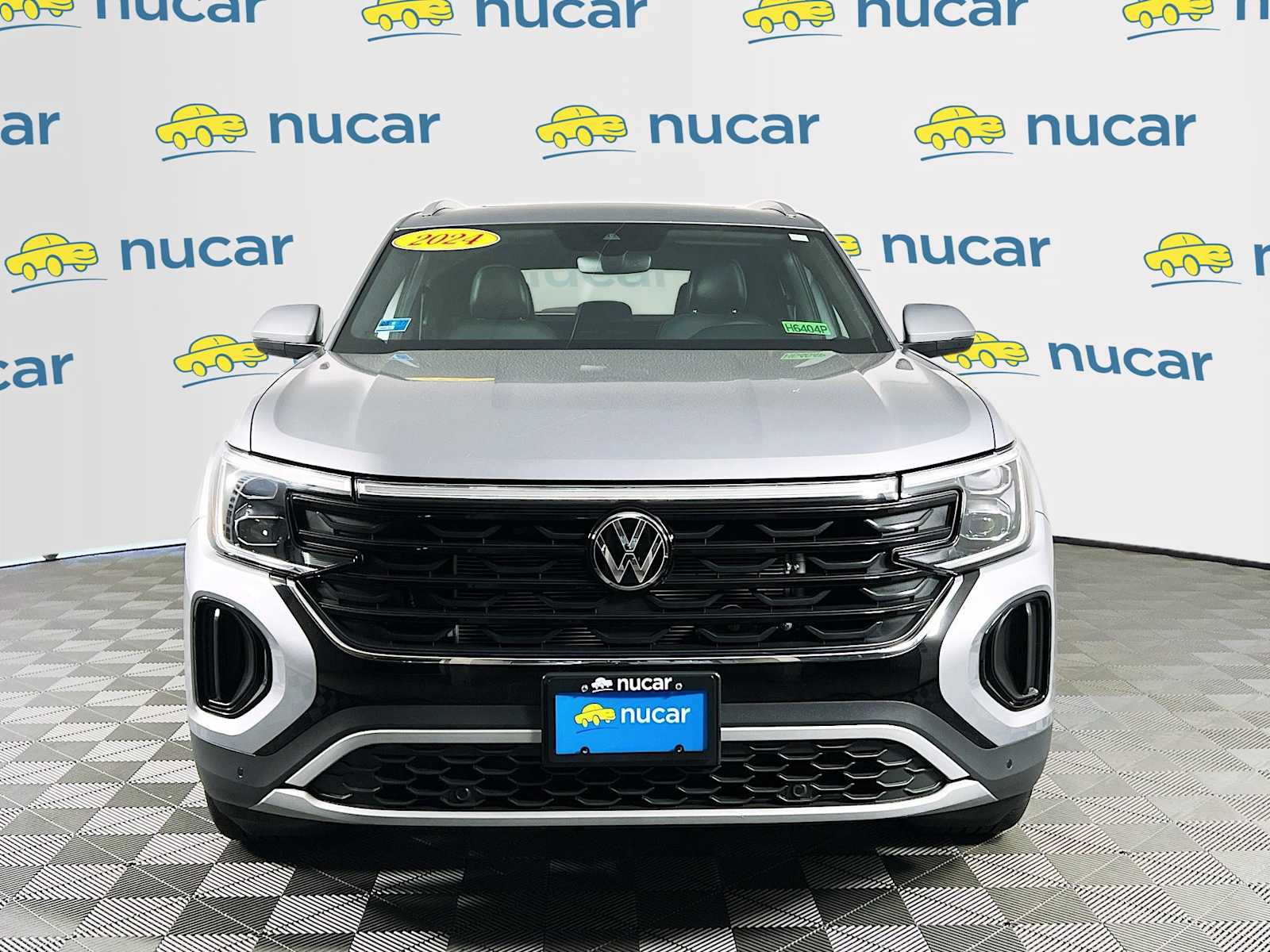 2024 Volkswagen Atlas Cross Sport 2.0T SE w/Technology - Photo 2