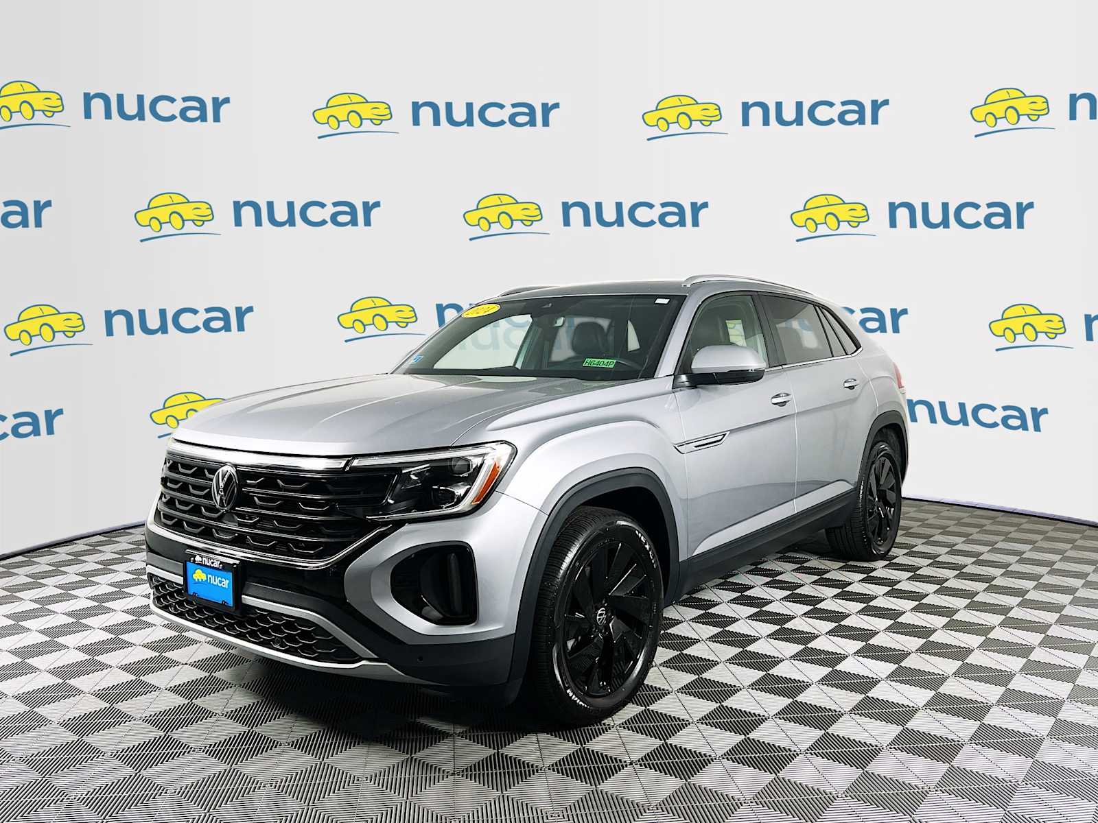 2024 Volkswagen Atlas Cross Sport 2.0T SE w/Technology - Photo 3
