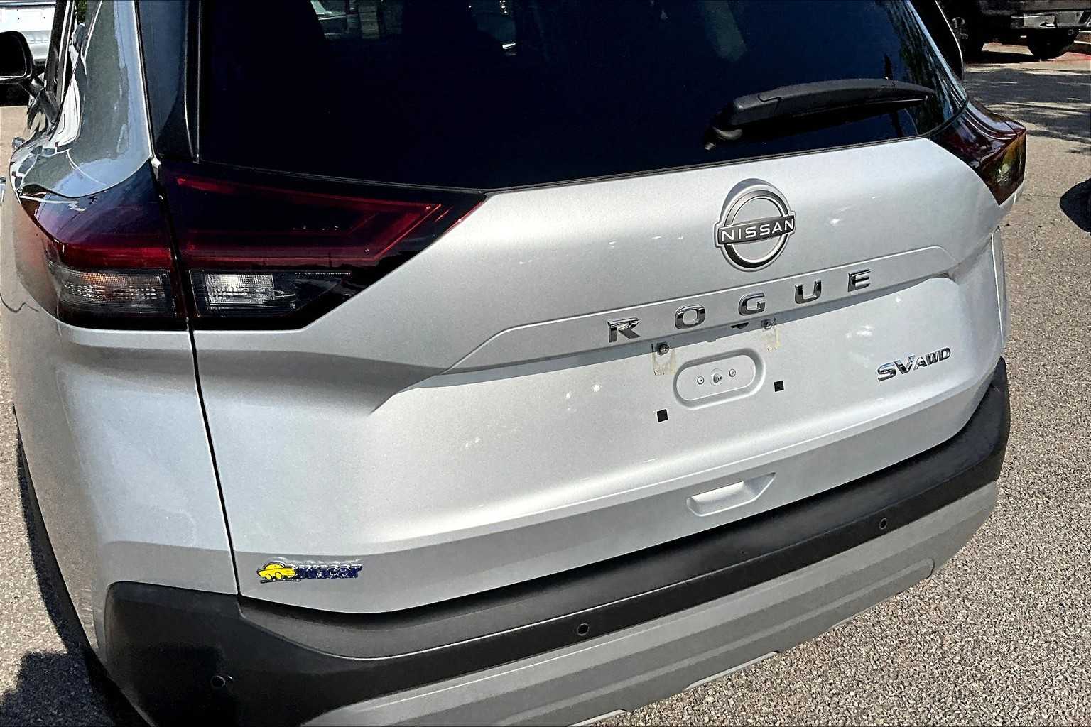 2023 Nissan Rogue SV - Photo 27