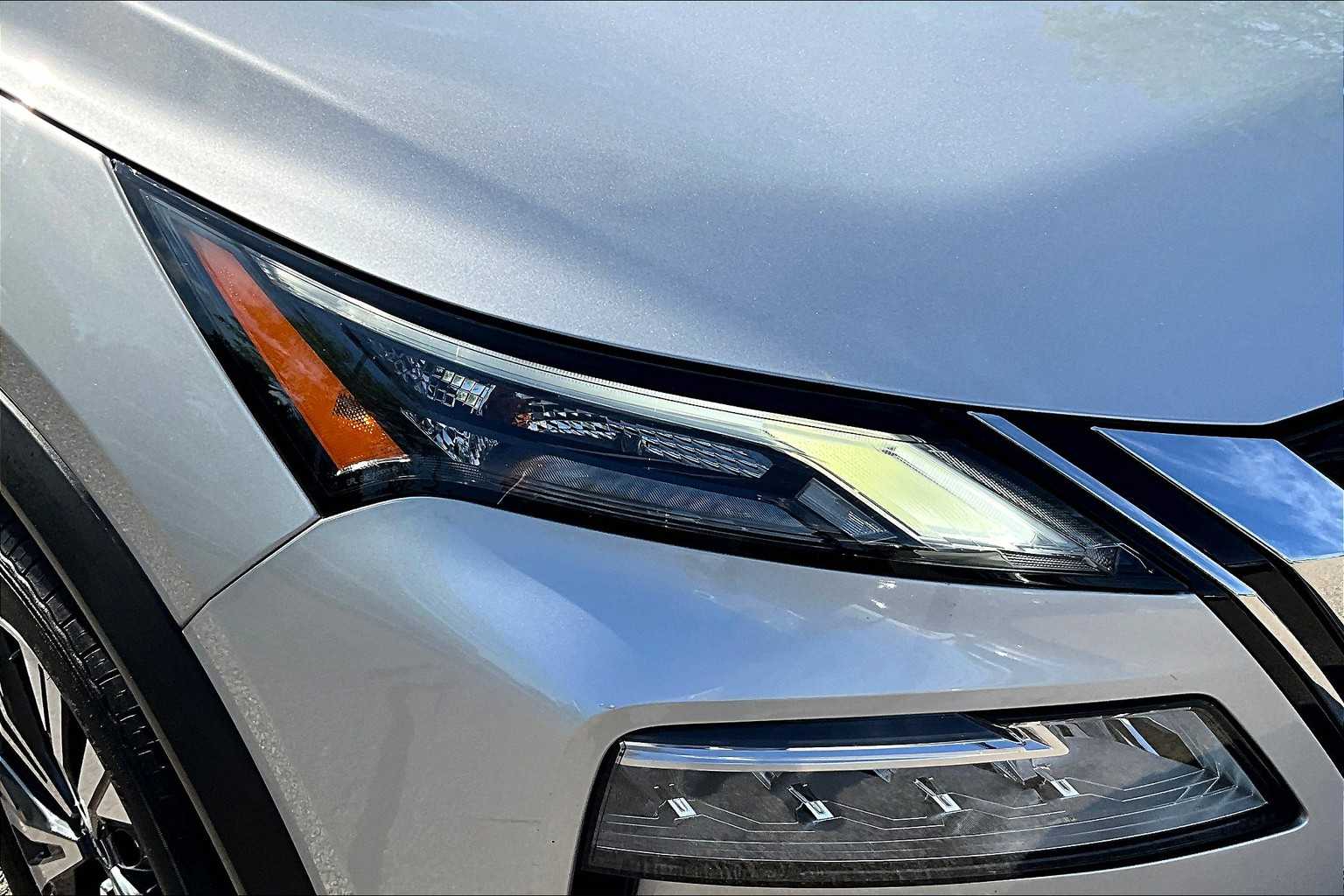 2023 Nissan Rogue SV - Photo 31
