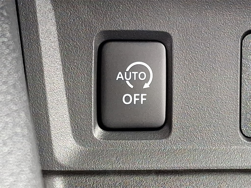 2025 Nissan Sentra S - Photo 16