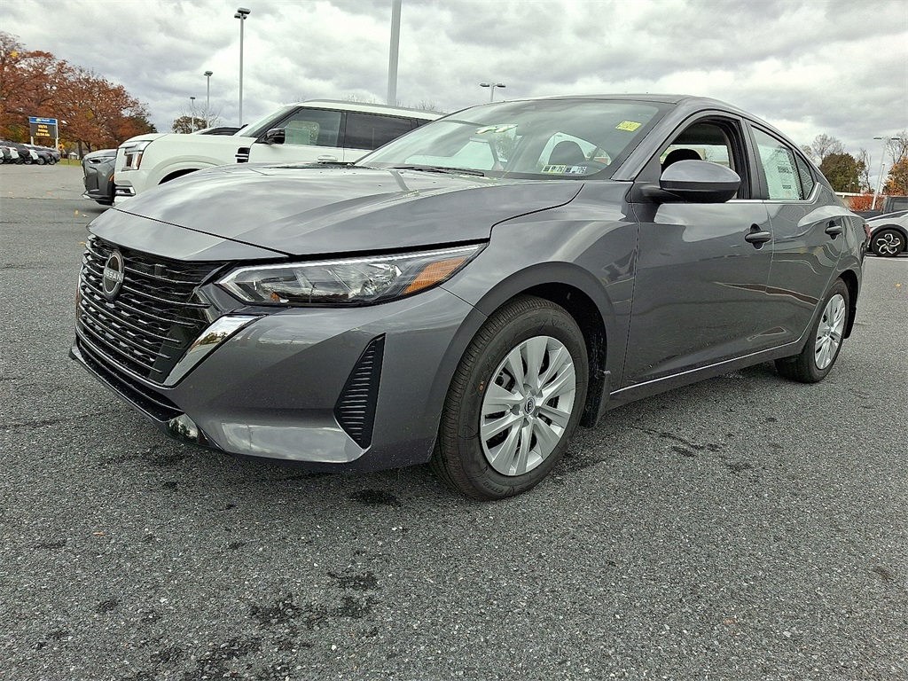 2025 Nissan Sentra S - Photo 2