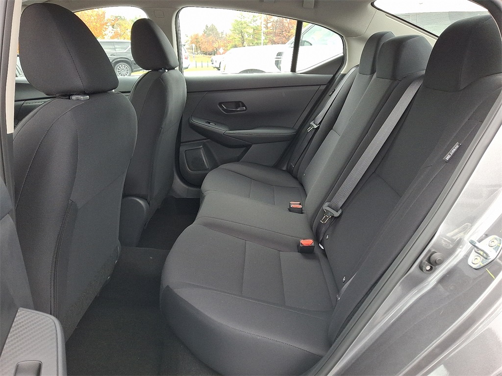 2025 Nissan Sentra S - Photo 6