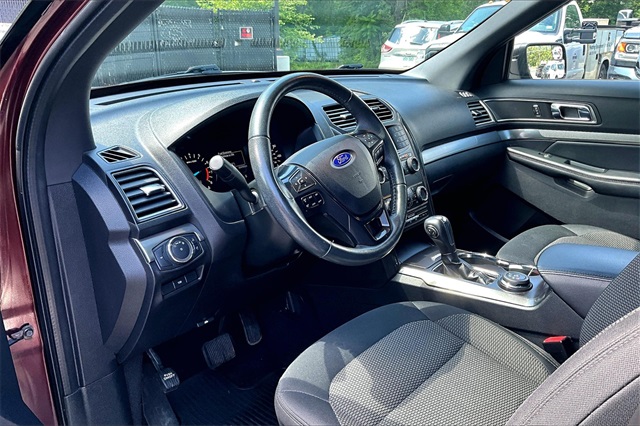 2019 Ford Explorer XLT - Photo 14