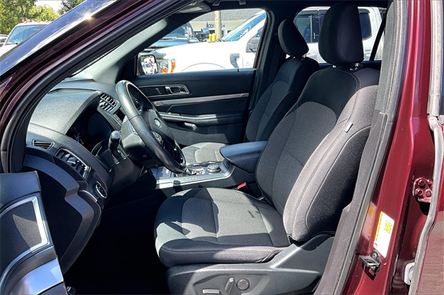 2019 Ford Explorer XLT - Photo 20