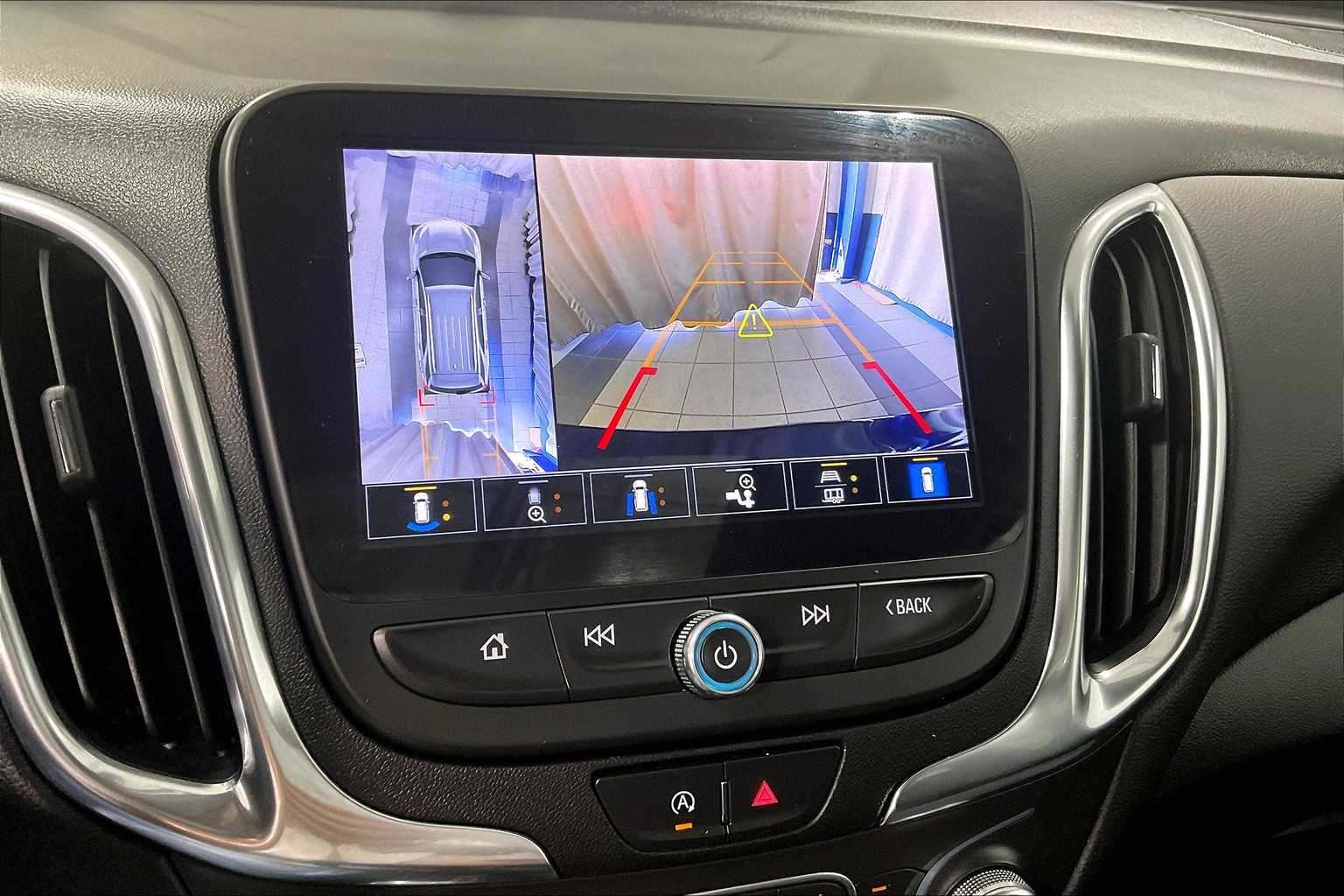 2022 Chevrolet Equinox LT - Photo 19