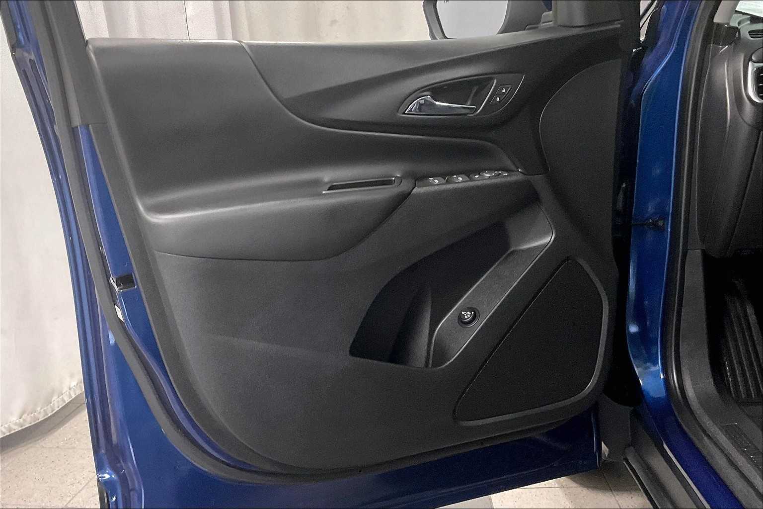 2022 Chevrolet Equinox LT - Photo 9