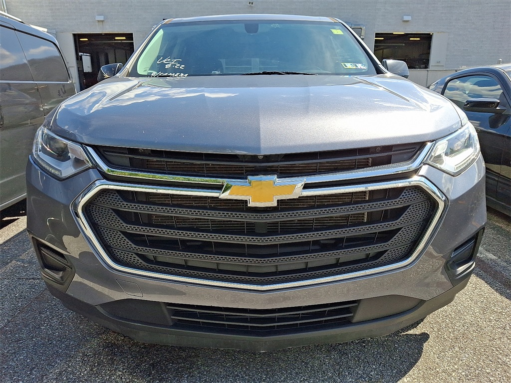 2020 Chevrolet Traverse LS - Photo 2