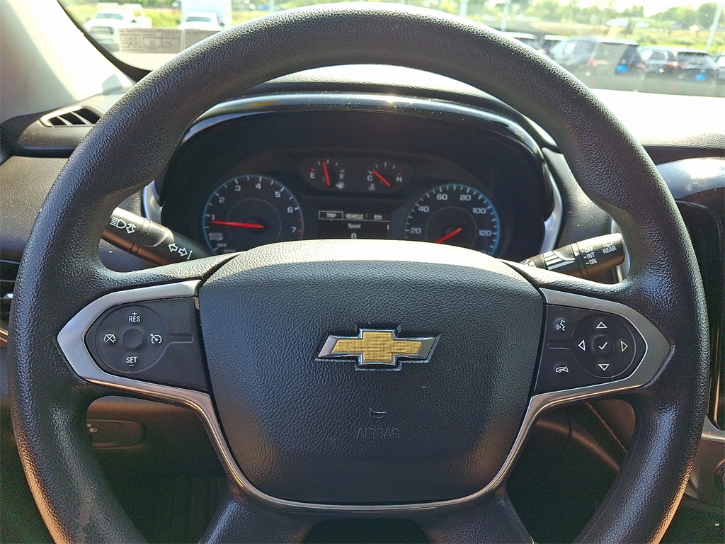 2020 Chevrolet Traverse LS - Photo 21