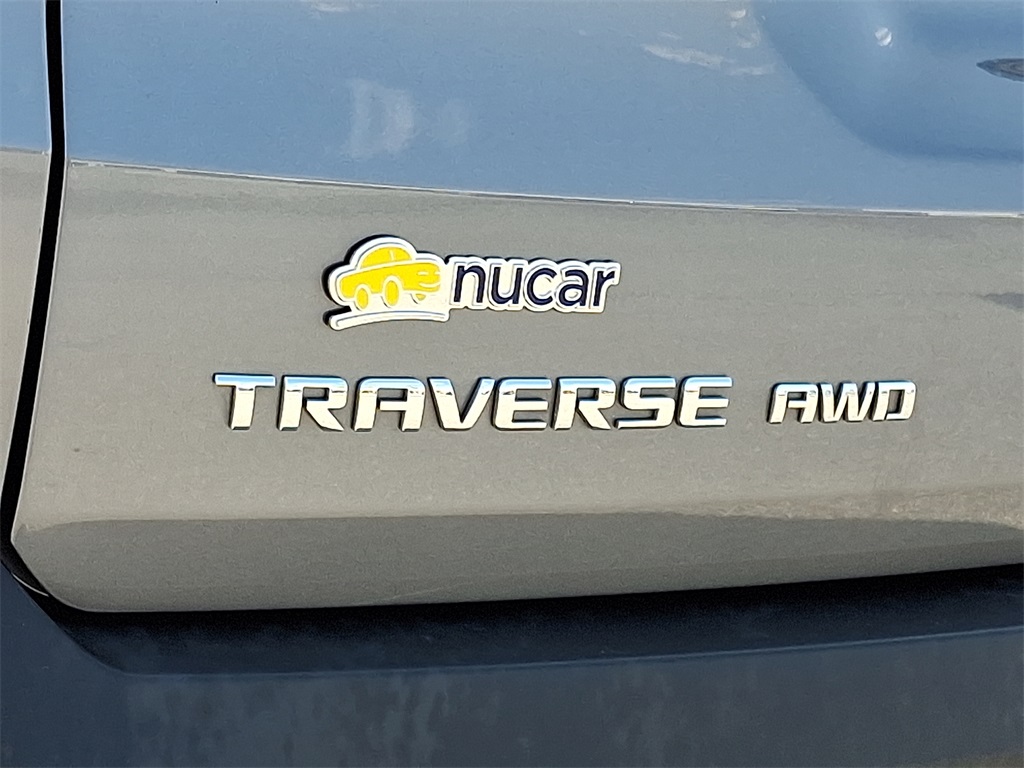 2020 Chevrolet Traverse LS - Photo 30