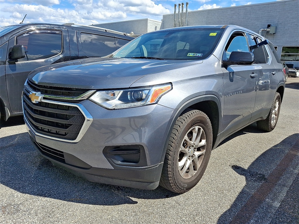 2020 Chevrolet Traverse LS - Photo 3