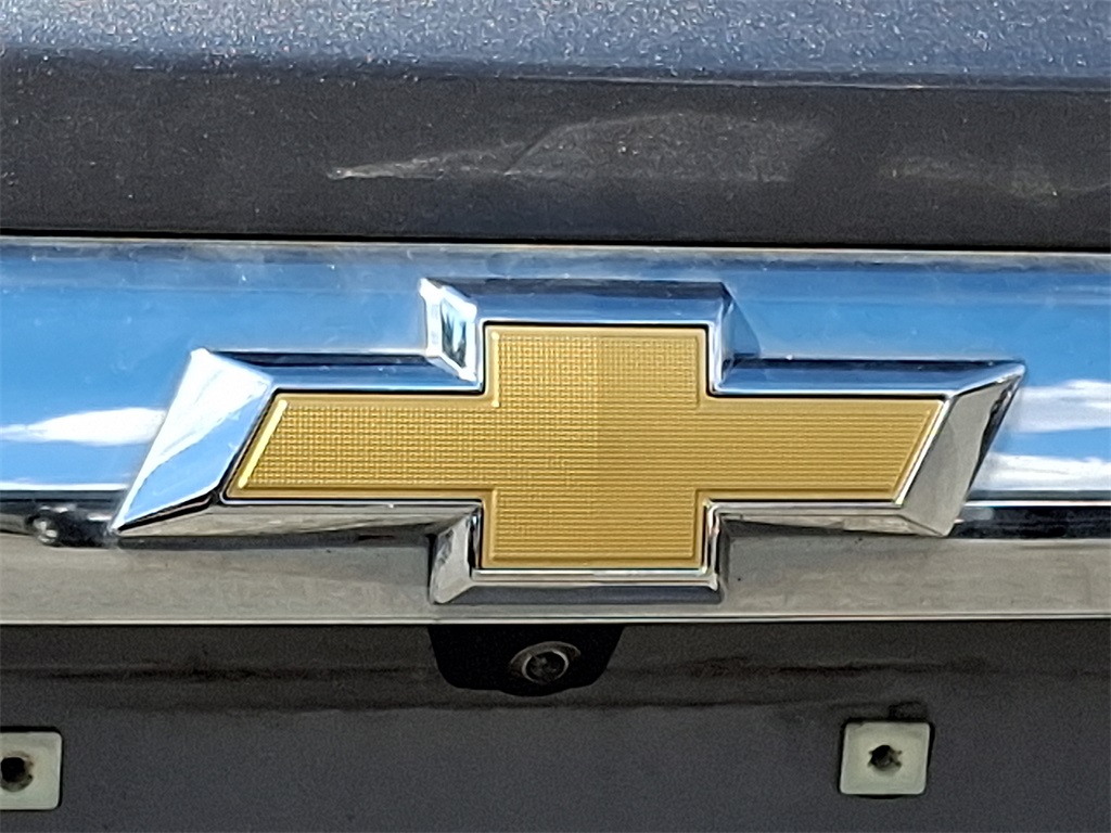 2020 Chevrolet Traverse LS - Photo 9