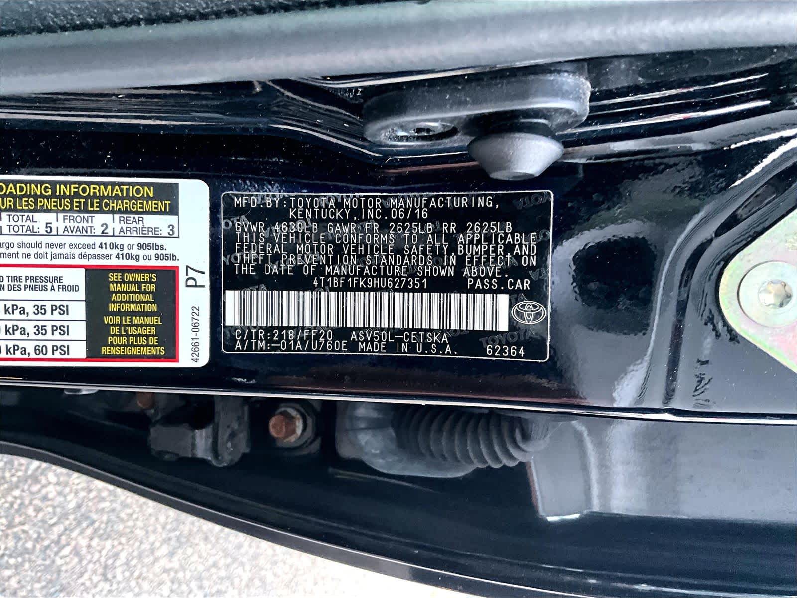 2017 Toyota Camry SE - Photo 6