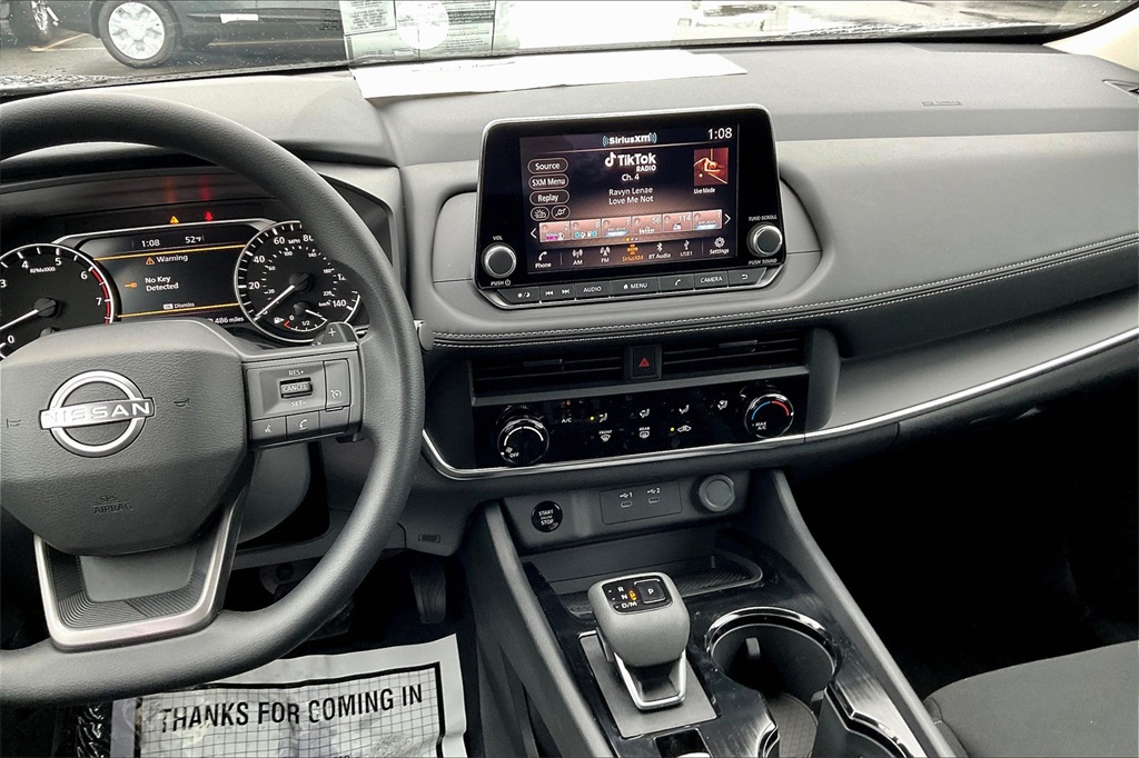 2025 Nissan Rogue S - Photo 13