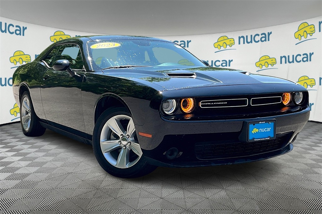 2023 Dodge Challenger SXT - Photo 1