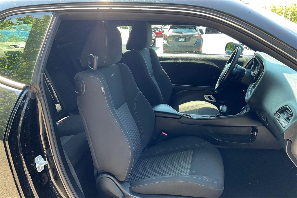 2023 Dodge Challenger SXT - Photo 11