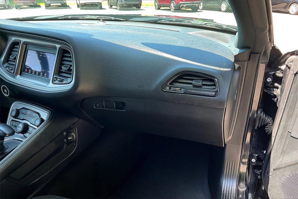 2023 Dodge Challenger SXT - Photo 12