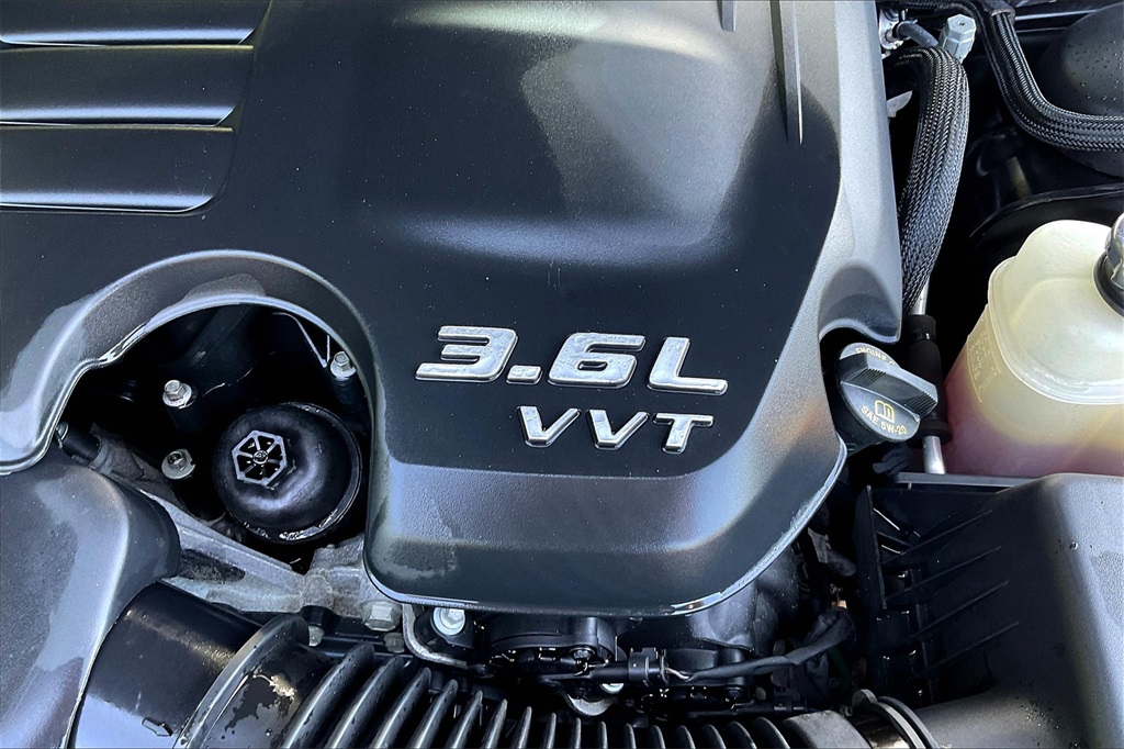 2023 Dodge Challenger SXT - Photo 32