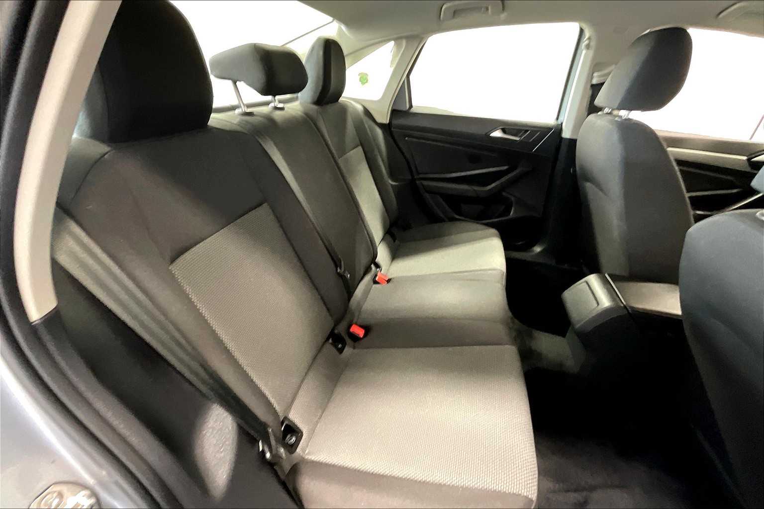 2021 Volkswagen Jetta S - Photo 16