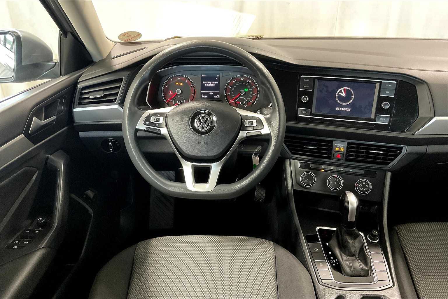 2021 Volkswagen Jetta S - Photo 17