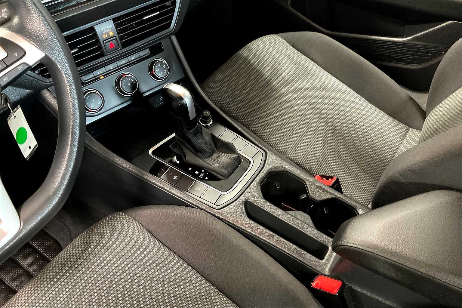 2021 Volkswagen Jetta S - Photo 20